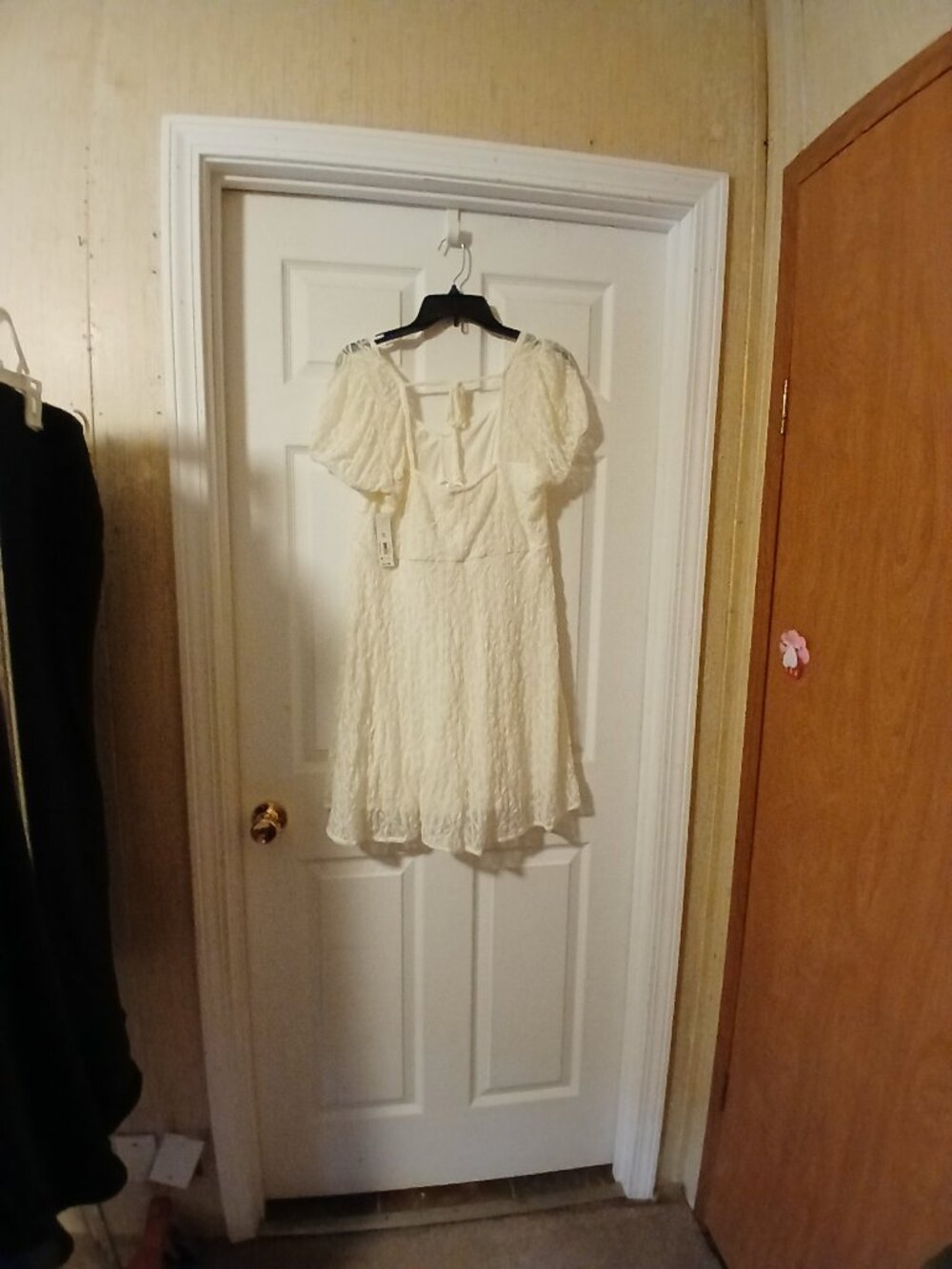 Women's Ivory Textured Puff Sleeve Mini Dress